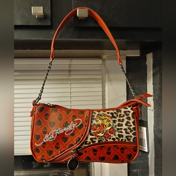 Ed Hardy NWT Red Skull & Leopard Shoulder Bag/Crossbody - Picture 2 of 6